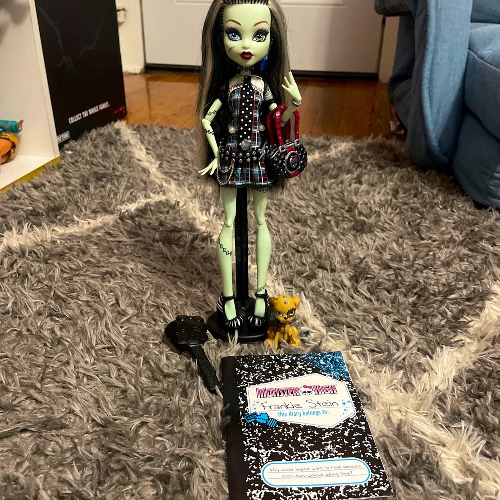 Monster high frankie creeproduction OOB